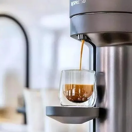 Retreat Prime Location Apartment *