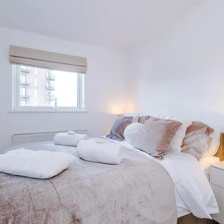 Stylish Mcr 1br Etihad Coop Live Parking Apartman Manchester