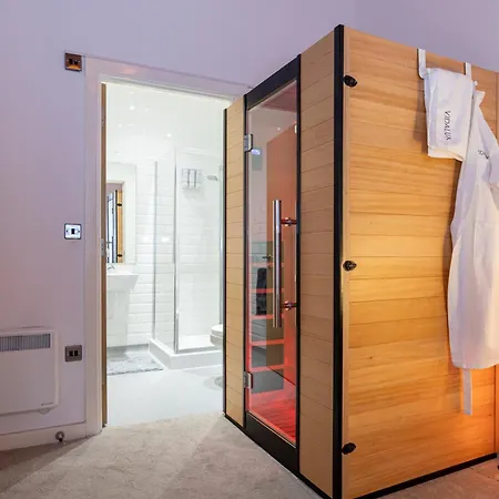 Apartman Stylish Mill With Sauna And Free Parking Manchester