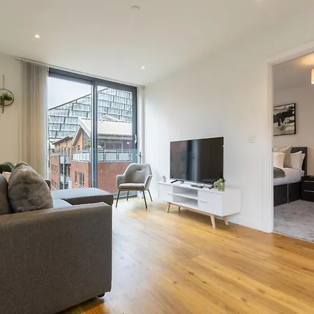 Apartment Centre, Spacious *