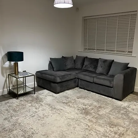 Apartamento Large Centre 3bd Cosy - Etihad - Cooplive