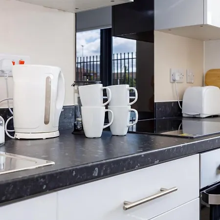 Modern 1 Bed W Fast Broadband * 맨체스터