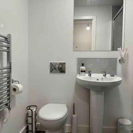 Unisuperhost - 1bd Cosy Flat 아파트 맨체스터