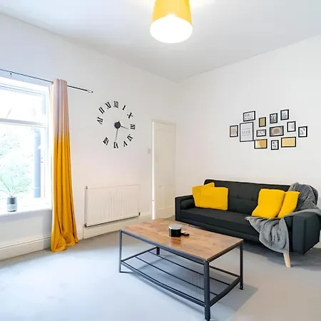 Apartamento Etihad Stadium - Spacious Stay, 5 Mins To Stadium Mánchester