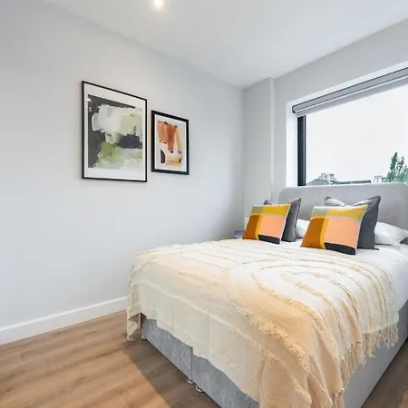 Bluebird The Claymore 맨체스터