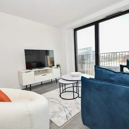 Apartamento Modern 2 Bedroom In W Balcony *
