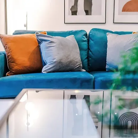 Stylish 1br Near Centre Salford Apartamento