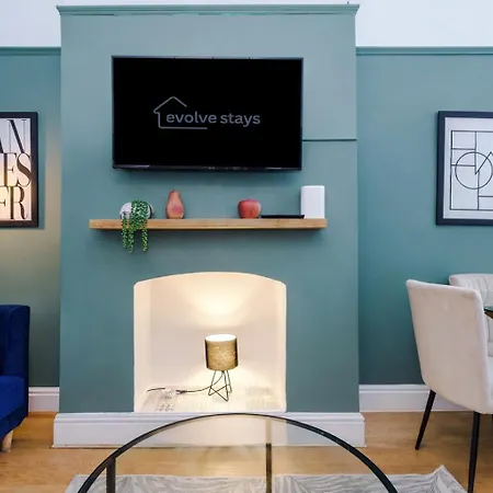 公寓 Beautiful 4bd Home, Sleeps 8, Parking, Manchester, Perfect For Groups *
