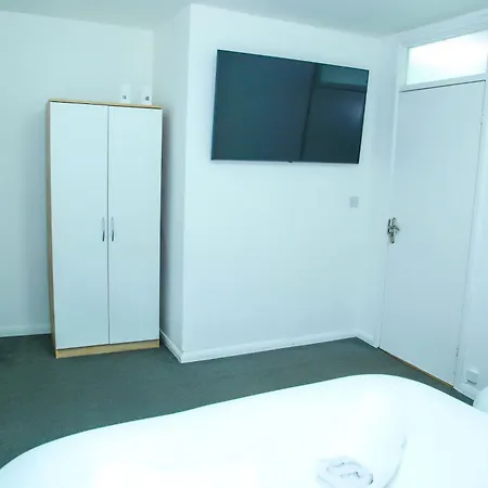 Manchester City Vantage Home - 2 Bedroom With Free Parking Manchester