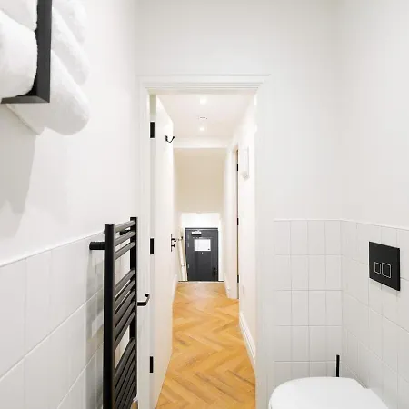Herringbone At The Heim * Μάντσεστερ