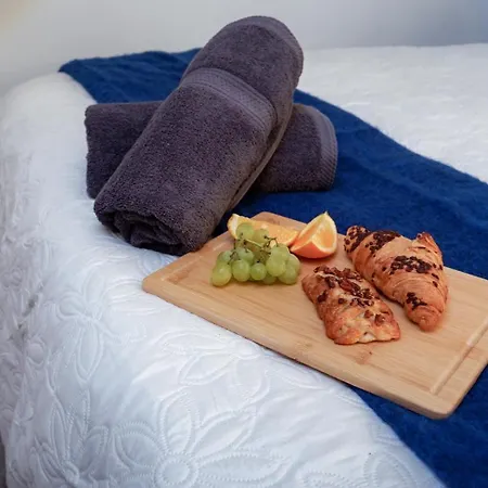 Near Uni And Hospital - Long - Fast Wi-fi - 15 Mins To Manchester