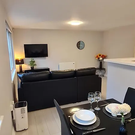 2 Bedroom In Manchester-sleeps 6-near Coop Live & Etihad With Free Parking * マンチェスター