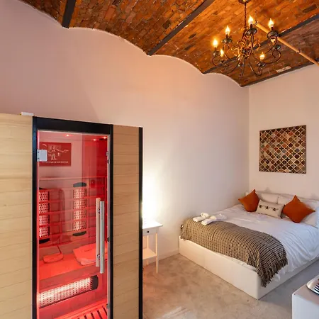 Διαμέρισμα Stylish Mill With Sauna And Free Parking Μάντσεστερ