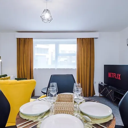 Stylish 2 Bedroom, 2 Bathroom With Free Parking Appartement Manchester
