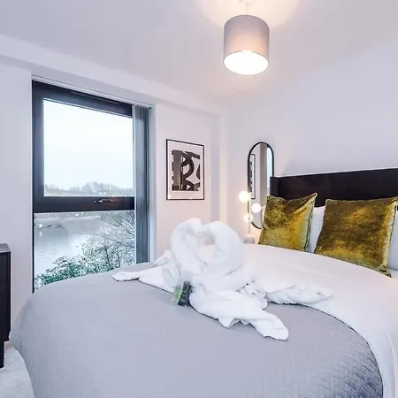 Apartmán Cosy 1br Near Media & Centre
