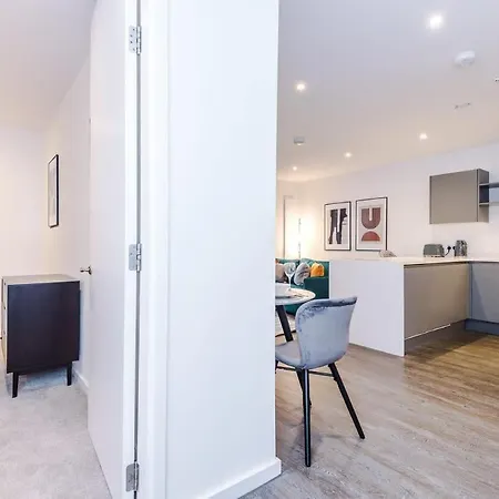 Stylish 1br Near Centre Salford Manchester