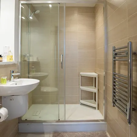 Manchestercentral, Salfordquays, Skyline, Gym Apartment Manchester