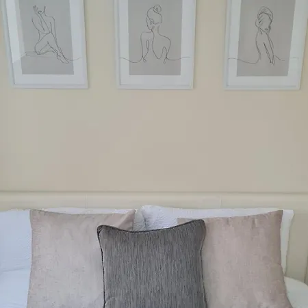 2 Bedroom In Manchester-sleeps 6-near Coop Live & Etihad With Free Parking Appartement Manchester