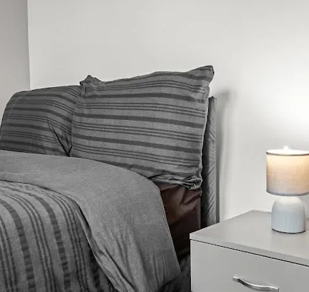 Arosa Escape- Modern2 Bed Suite,sleeps 5,free Parking,ps4,kingbed,wifi,near Christies 公寓 曼彻斯特