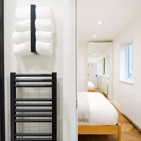 Apartamento Serge At The Heim Mánchester