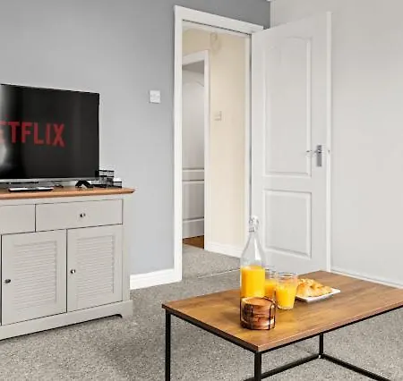 Arosa Escape- Modern2 Bed Suite,sleeps 5,free Parking,ps4,kingbed,wifi,near Christies 公寓 曼彻斯特