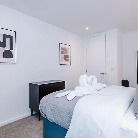 Stylish 1br Near Centre Salford Manchester