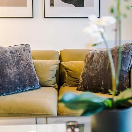 Cosy 1br Near Media & Centre Apartmán *