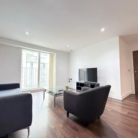 Modern Near Oxford Road, Centre * מנצ'סטר