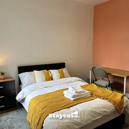 Vakantiehuis Daisybank Co-living - Private Self-cater Manchester
