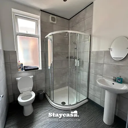 Daisybank Co-living - Private Self-cater *