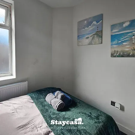 Beresford Co-living - Private Self-cater *