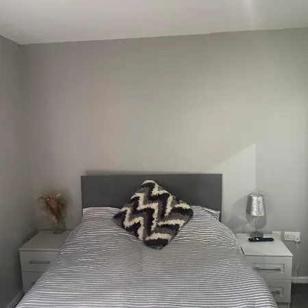 Mcr-2bed2bathaptparkinglux Canal *