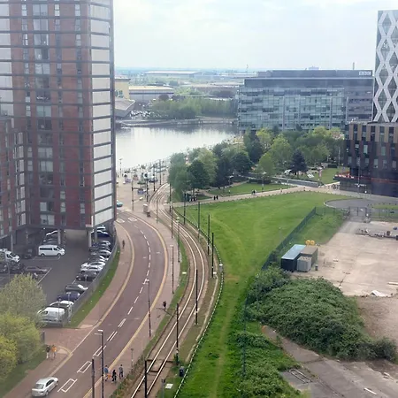 The Urban Escape In Media - A Private And Bathroom In A Shared Manchester