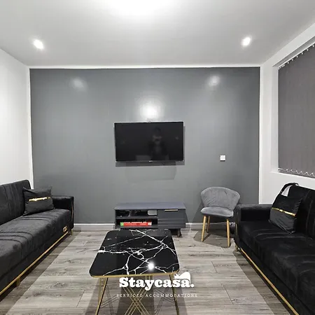 Landcross Co-living - Private Self-cater Сasa de vacaciones Mánchester