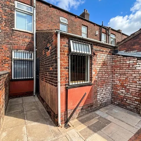 Stylish 3Br Family Home Near Coop Live And Etihad Stadium - Free Parking! Manchester