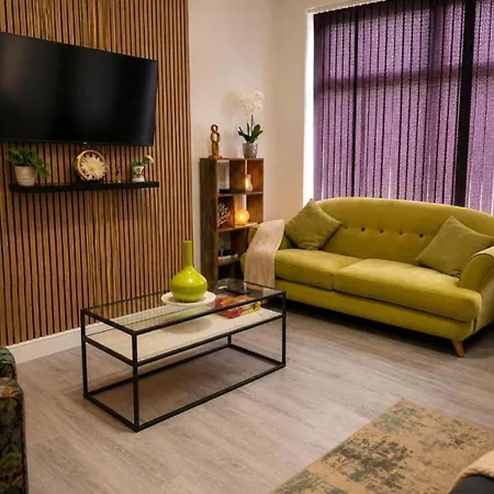 The Russell By Alexandra Park Dom wakacyjny Manchester