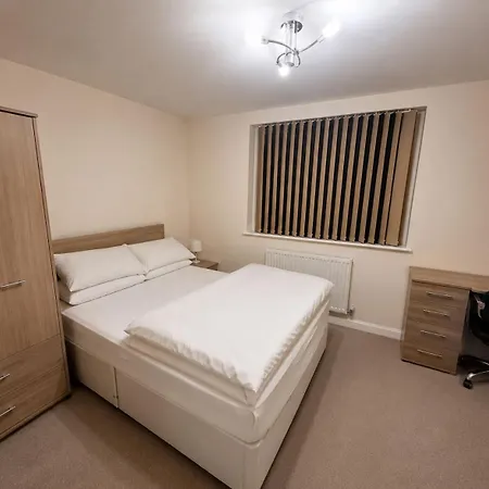 Vibrant Mcr Townhouse - Cc - Apollo - Sleeps14 Semesterbostad