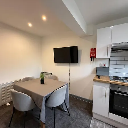 Διαμέρισμα Casa Cove 2br Flat Free Parking, 5 Min To Hospital