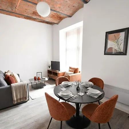 Beautiful 2 Bed Near Etihad Apartman *