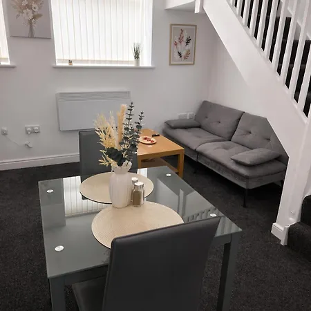 Charming 1Br Retreat For Urban Escapes Manchester