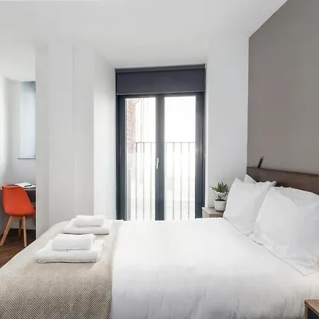 Modern 3bed Flat In W Security Lägenhet *