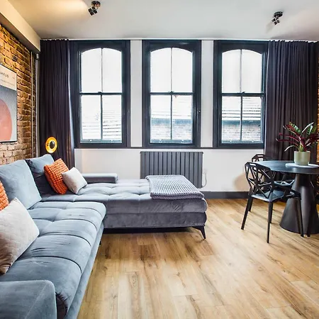 Stay Awhile - Nq Stylish 2-Bed Duplex - Bts 3 Апартаменты