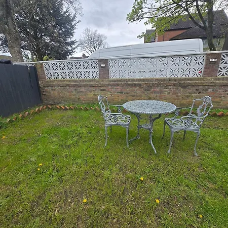 Charming Duplex Free Wifi Old Trafford Apartament