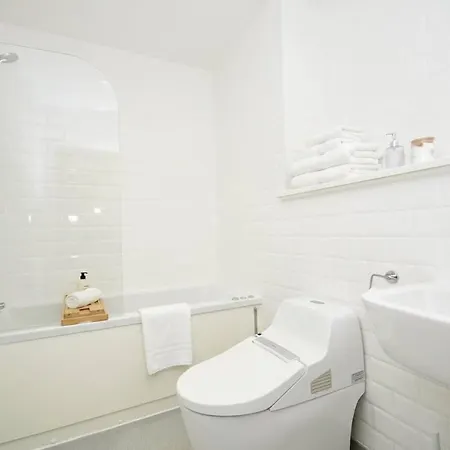 Beautiful 2 Bed Near Etihad Apartamento