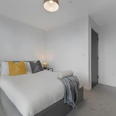 Apartment New 2br In Kinetic, Talbot Road Manchester