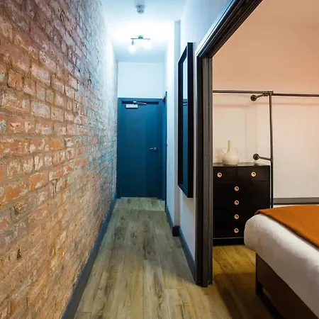 Stay Awhile - Boutique 1-Bed Nq - Bts 2