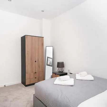 Fabulous 2bed Close To Etihad
