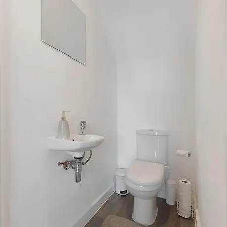 New 2br In Kinetic, Talbot Road *