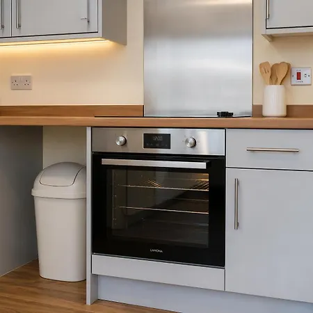 Stylish 2Br Haven For Long-Term Guests Manchester