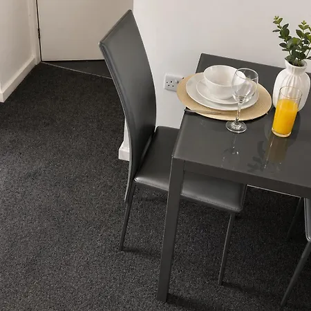 Stylish 1br Retreat Near Centre Apartamento